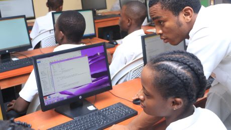 Digital STEM skills Training – LearnHub Africa